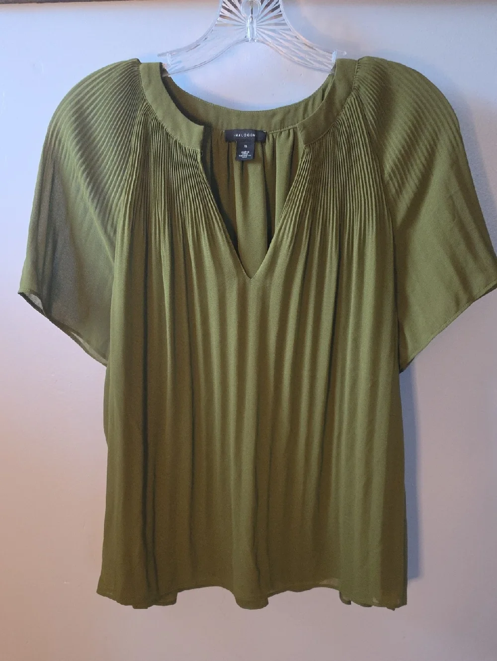 Halogen Olive Green Pleated V-Neck Short Sleeve Blouse - Picture 1 of 3
